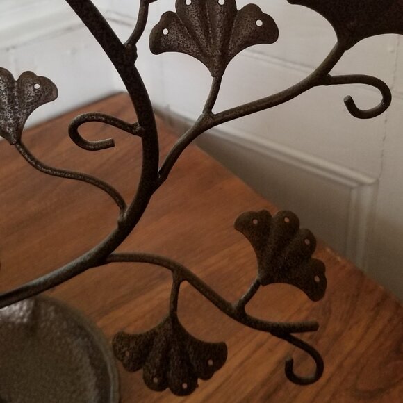 Metal jewelry tree - Picture 3 of 4